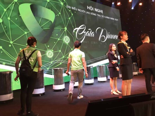 cho-thue-trong-led-lap-trinh-vietcombank-2021-3.