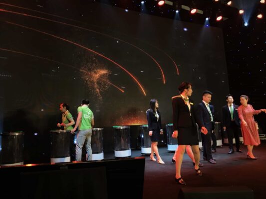 cho-thue-trong-led-lap-trinh-vietcombank-2021-4