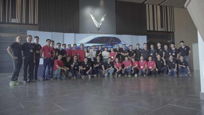 dao-dien-chuong-trinh-cua-vinfast-4.