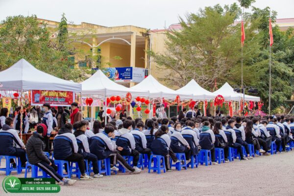 CHUYÊN ĐỀ ĐIỂM CÁC THÀNH PHỐ SỰ KIỆN KẾT HỢP GIÁO DỤC VÀ GIẢI TRÍ TẠI THPT LÊ QUÝ ĐÔN