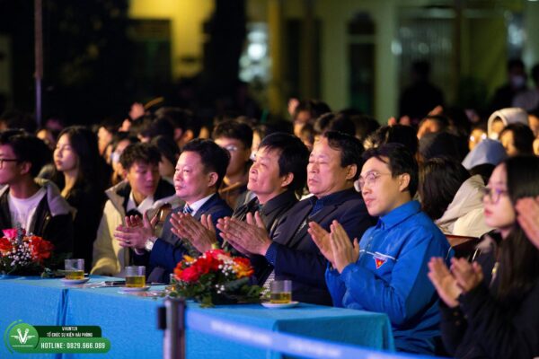 CHUYÊN ĐỀ ĐIỂM CÁC THÀNH PHỐ SỰ KIỆN KẾT HỢP GIÁO DỤC VÀ GIẢI TRÍ TẠI THPT LÊ QUÝ ĐÔN