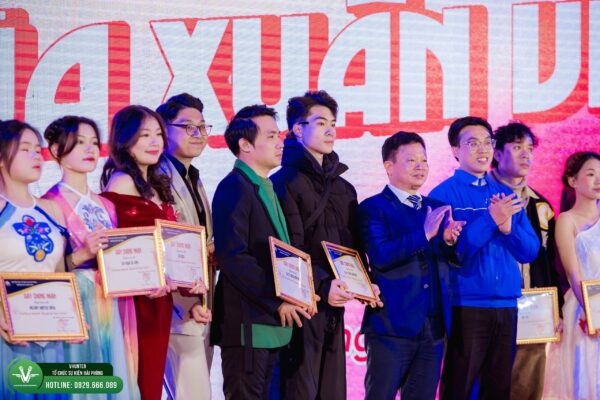 CHUYÊN ĐỀ ĐIỂM CÁC THÀNH PHỐ SỰ KIỆN KẾT HỢP GIÁO DỤC VÀ GIẢI TRÍ TẠI THPT LÊ QUÝ ĐÔN