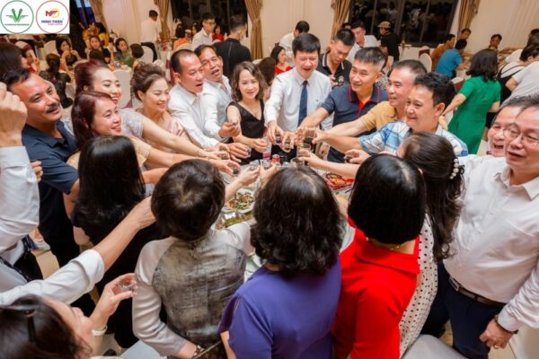 Tổ chức hội khóa chuyên nghiệp với VHunter Event