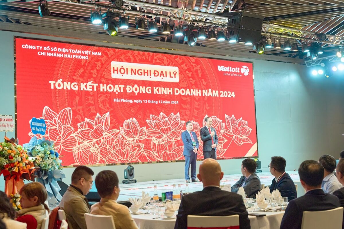 Dịch vụ tổ chức hội thảo tại VHunter Event