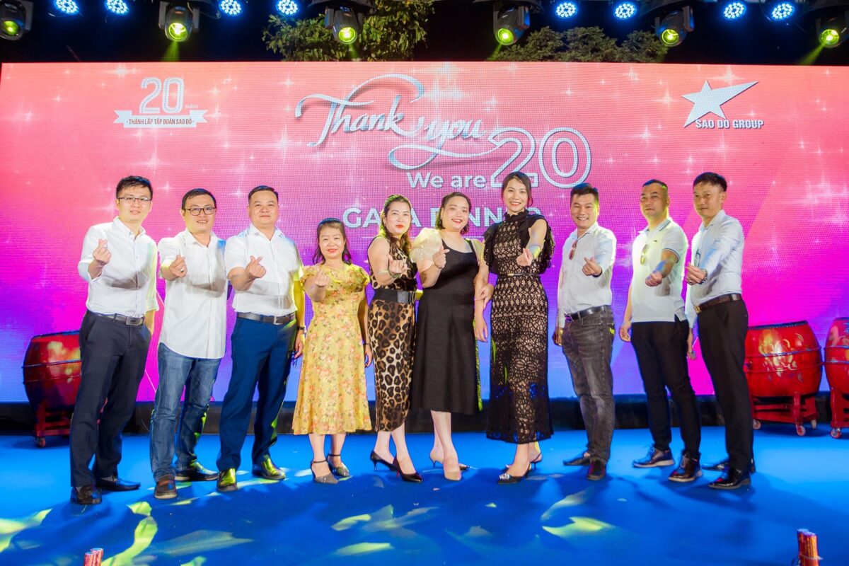 Tổ chức lễ kỷ niệm thành lập công ty