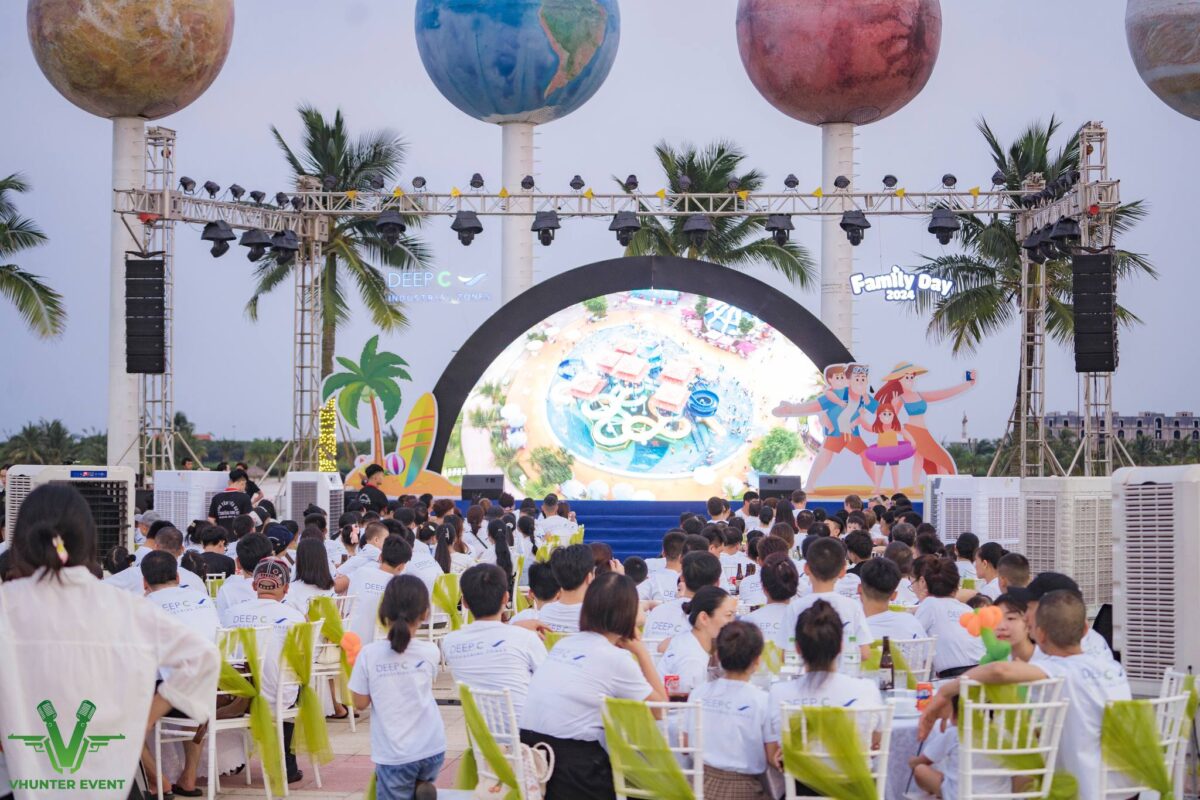Ghế chiavari – Sang trọng và đẳng cấp cho tiệc cưới, gala