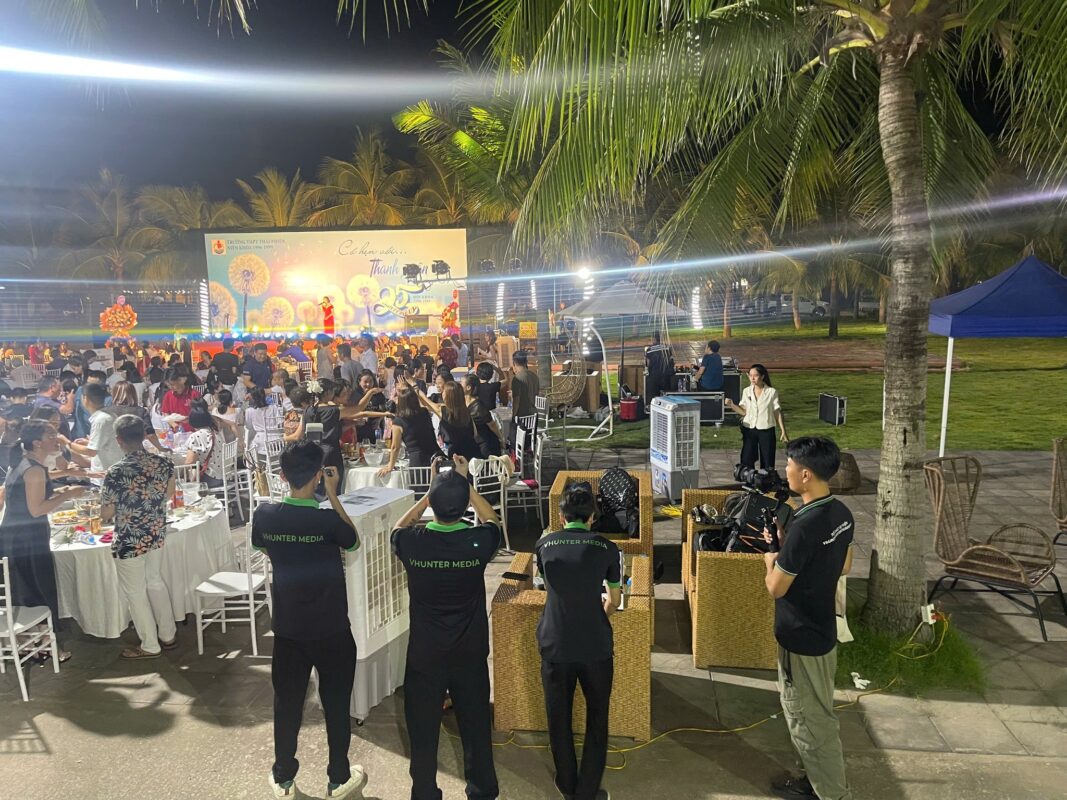 Giá Thuê Quay Chụp Sự Kiện Trọn Gói