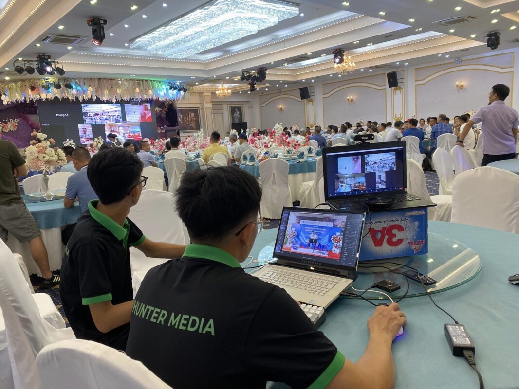 Lý Do Nên Thuê Quay Chụp Sự Kiện Trọn Gói Tại VHunter Event
