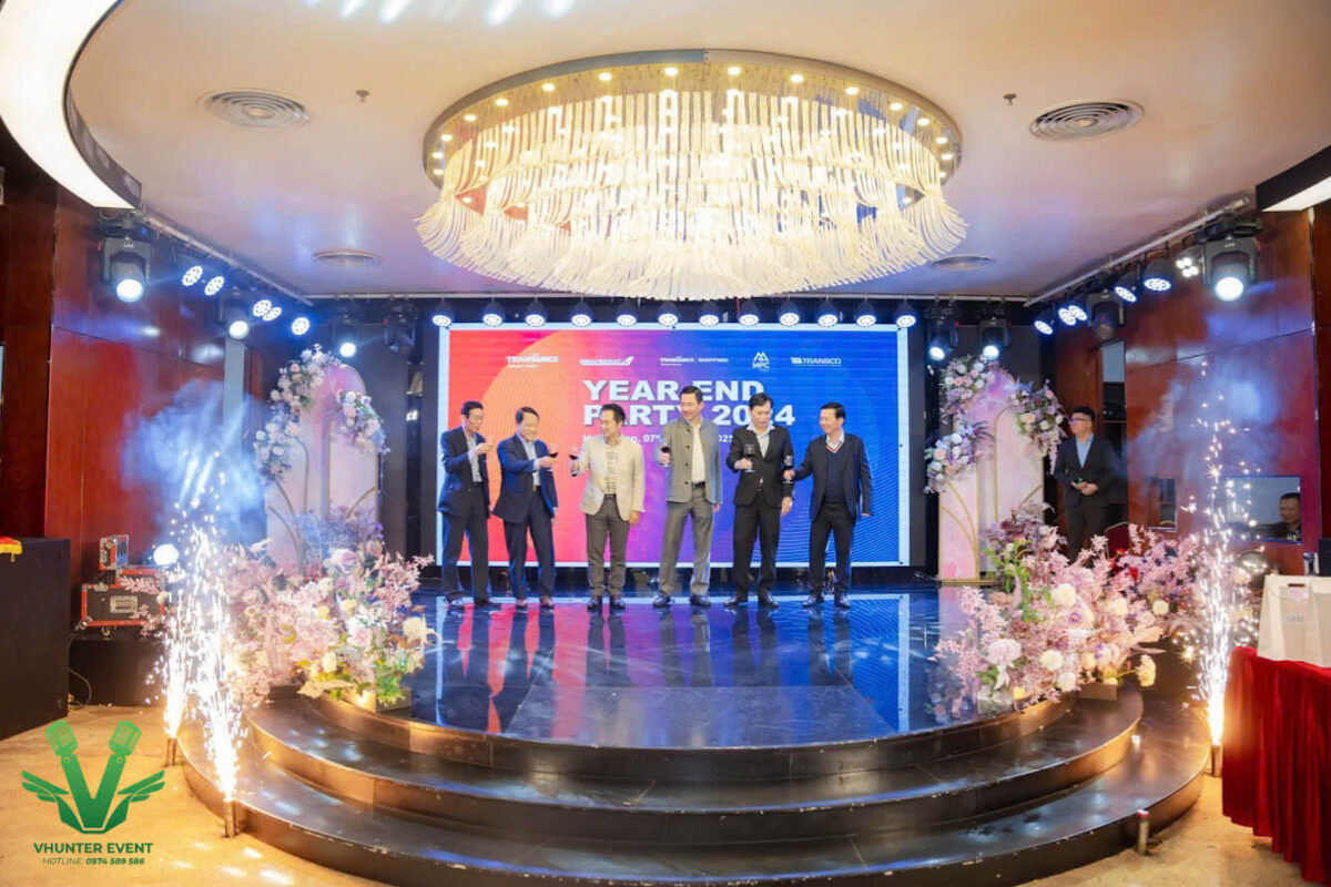 year end party tại Hà Nội của VHunter Event gồm những gì