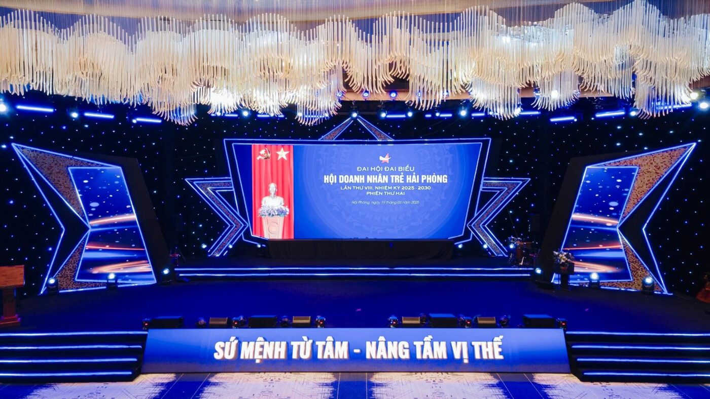 Thuê màn hình LED sân khấu – Nâng tầm trải nghiệm sự kiện