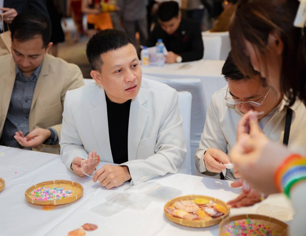 Ý nghĩa của trò chơi trong tiệc cuối năm