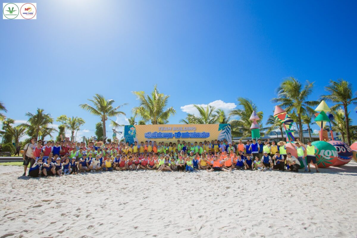 Tổ chức team building cho công ty