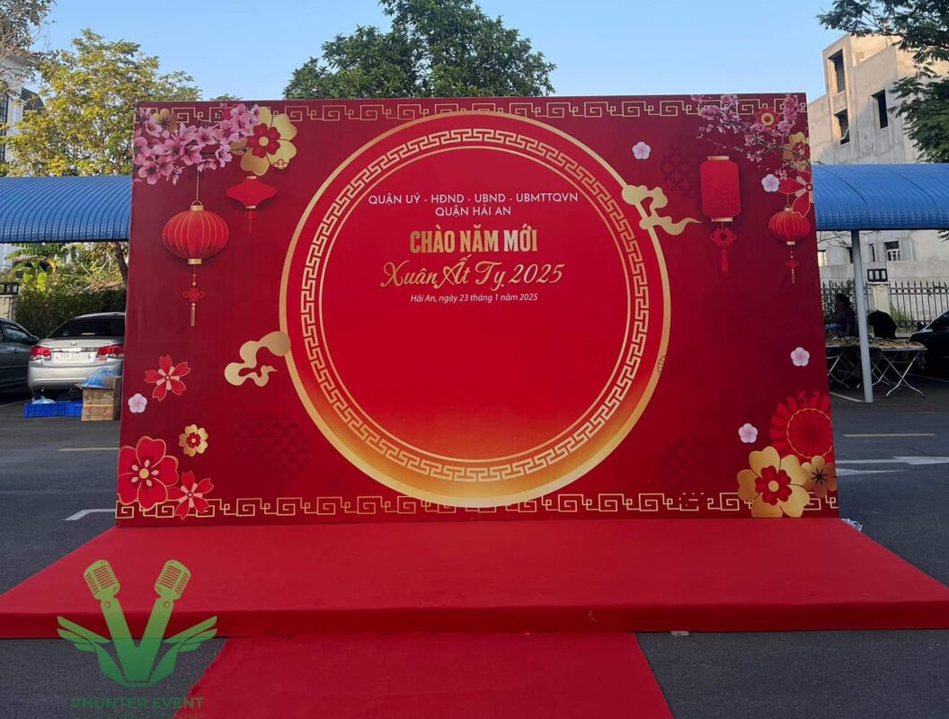 Backdrop year end party đơn giản