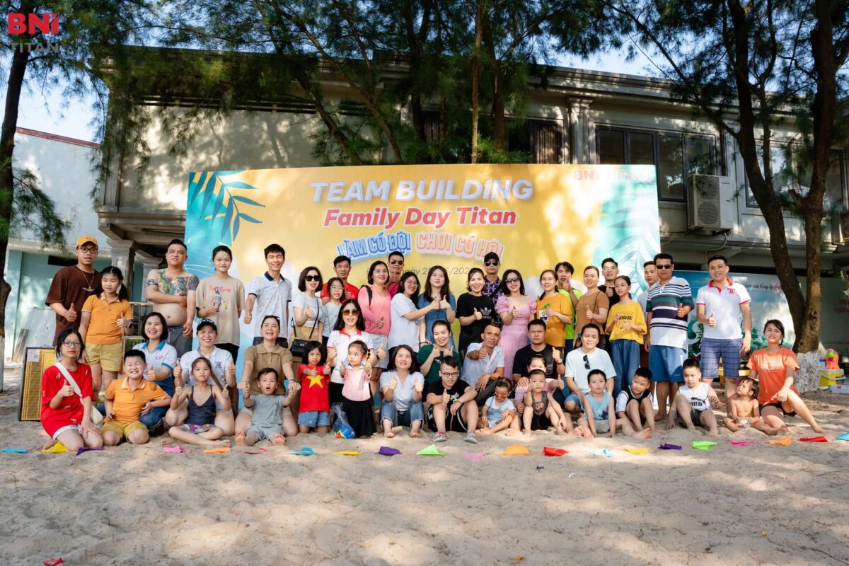Vai trò quan trọng của Backdrop Team Building