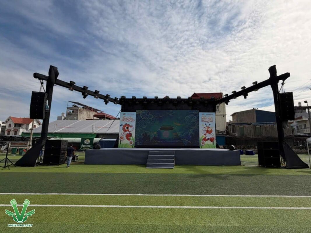 Banner team building có thể được triển khai dưới nhiều hình thức khác nhau