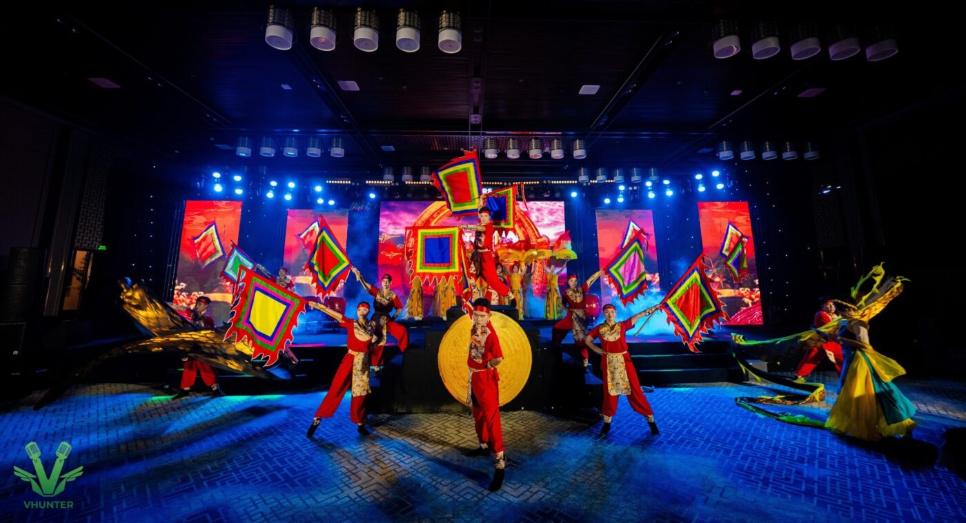 Múa LED tương tác sân khấu là gì?