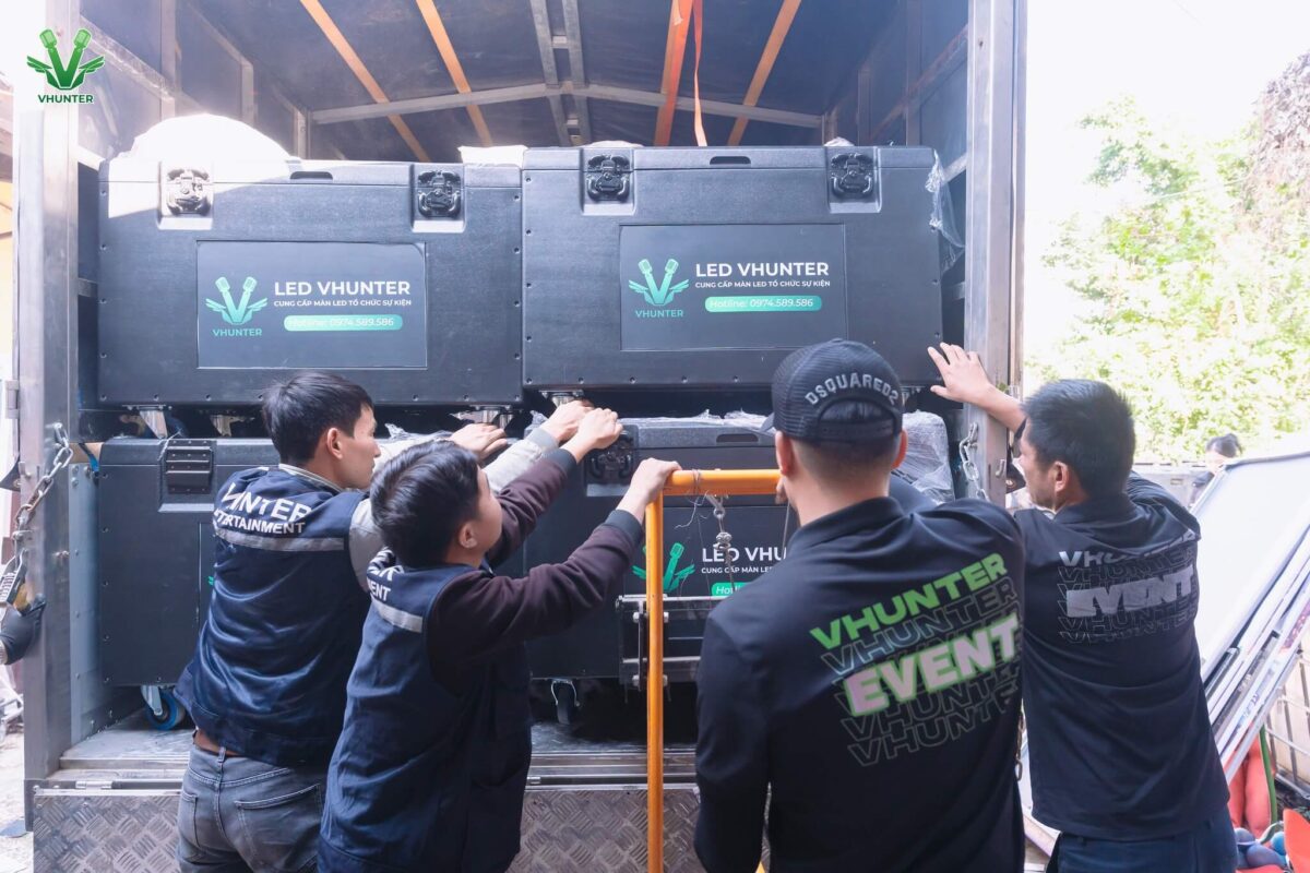 VHunter Event – Đơn vị triển khai LED Mapping gắn liền với thiết kế không gian