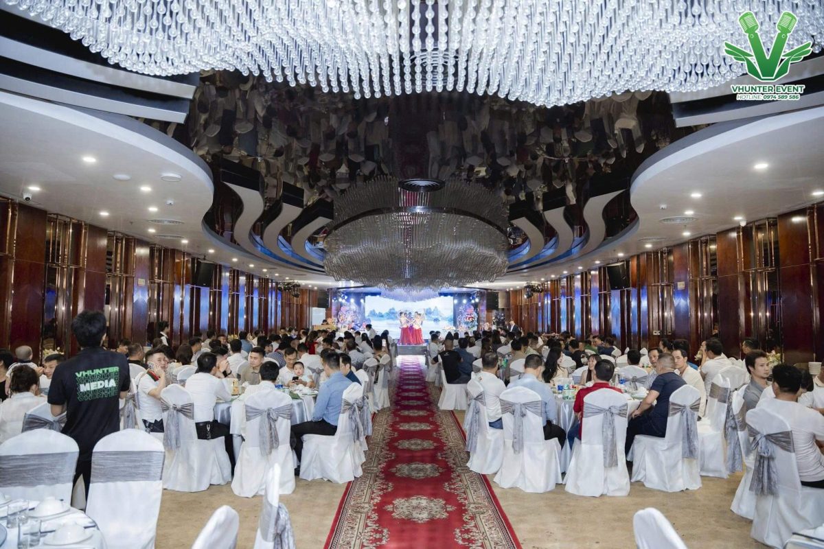 Khi nào nên thuê ghế banquet sự kiện?