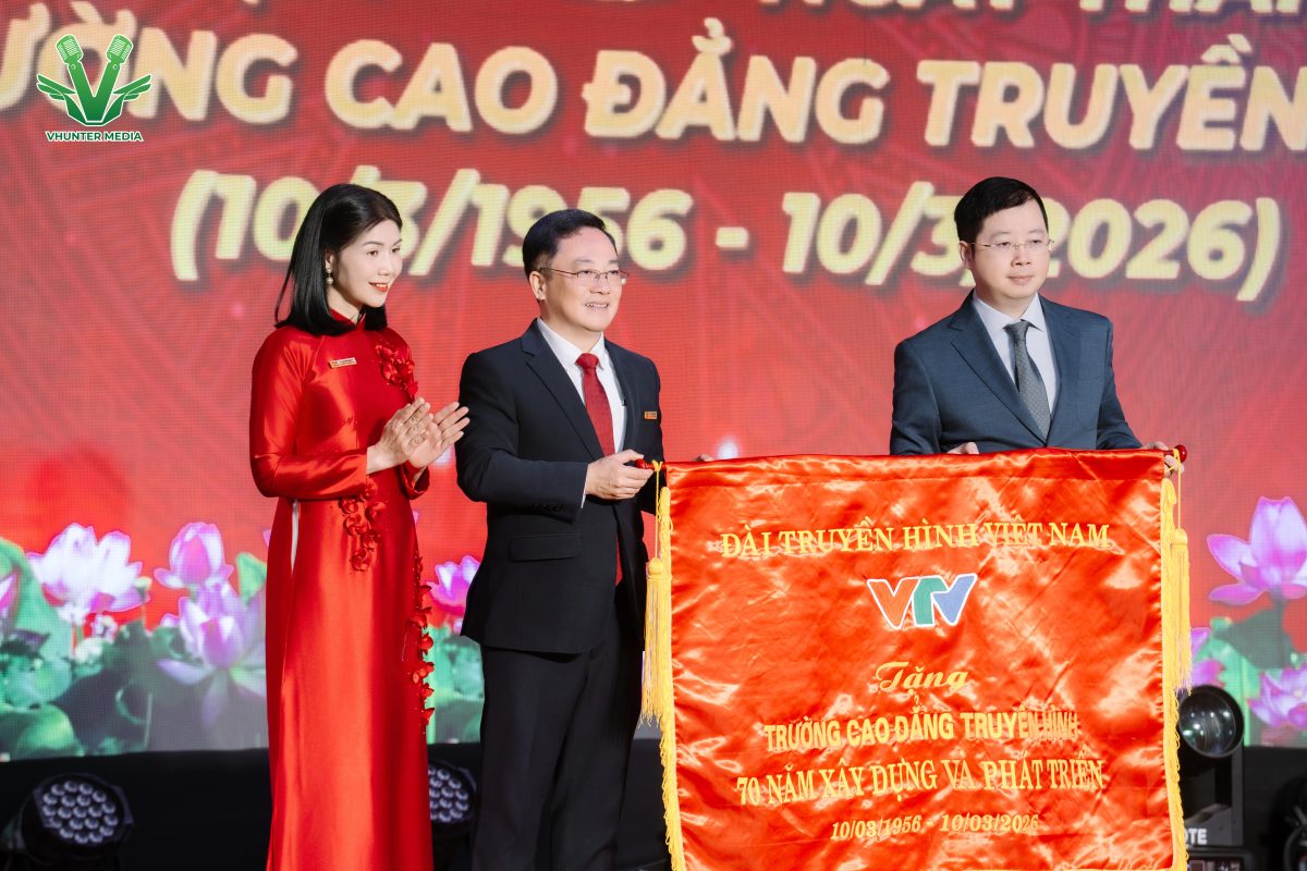 Chương trình lễ kỷ niệm đầy cảm xúc và ý nghĩa